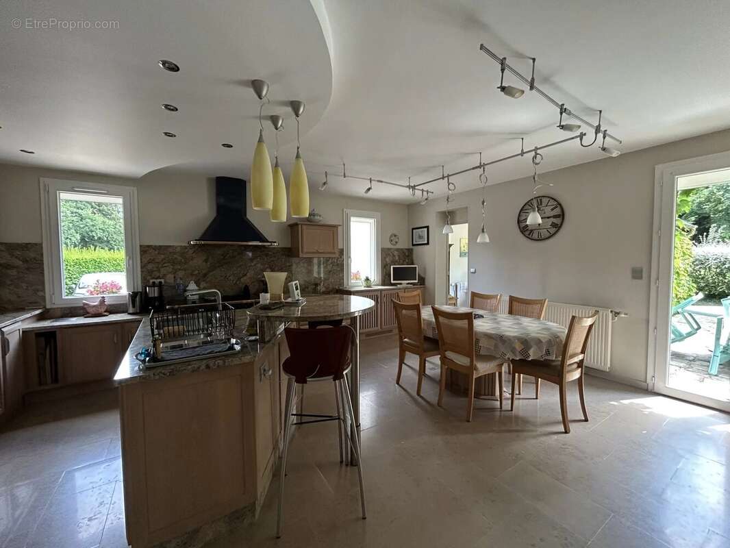 Maison à MORTAGNE-AU-PERCHE