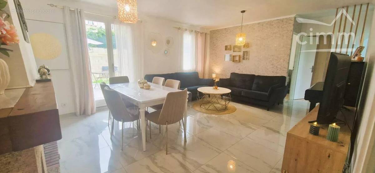 Maison à BOURGOIN-JALLIEU