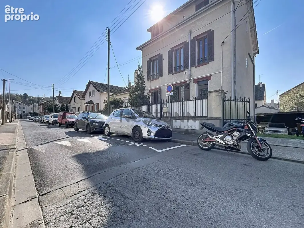 Photo Appartement à Villeneuve-Saint-Georges au prix de 468 000€