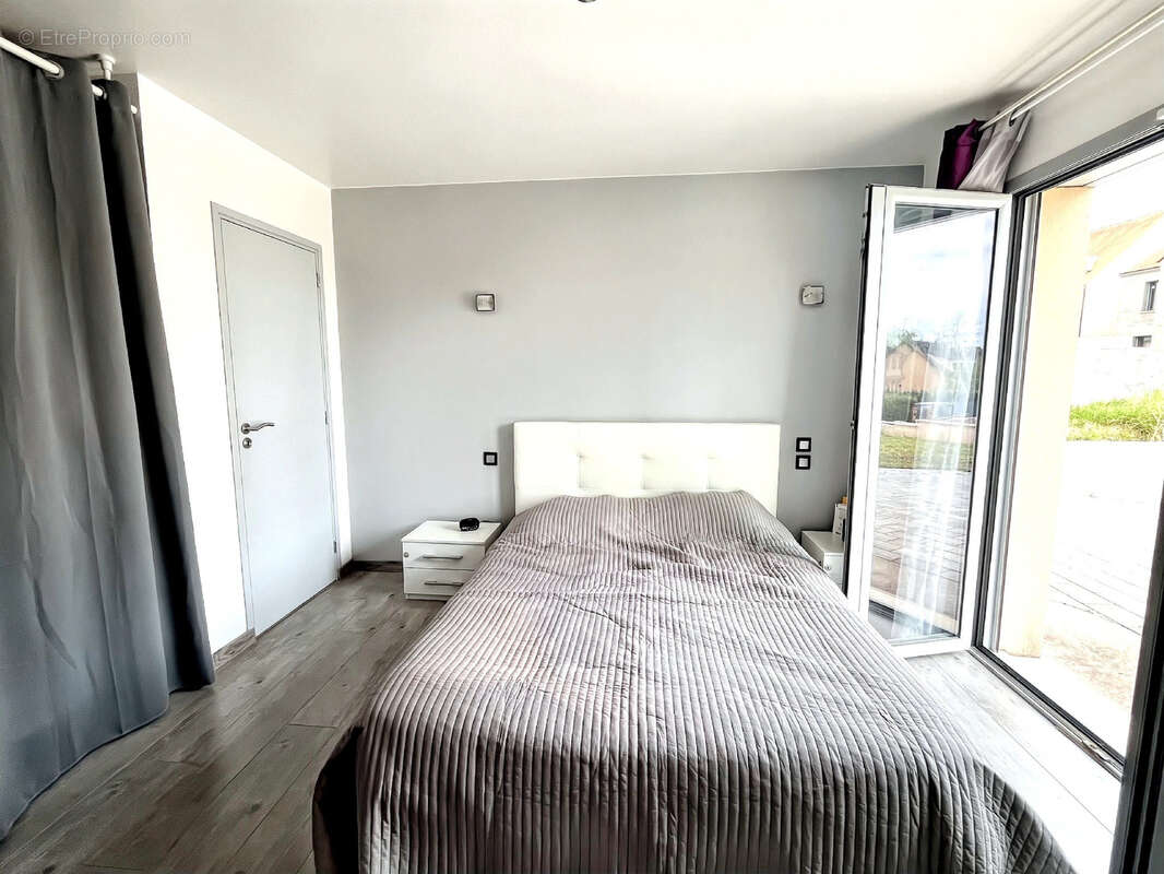 Maison à MANTES-LA-JOLIE