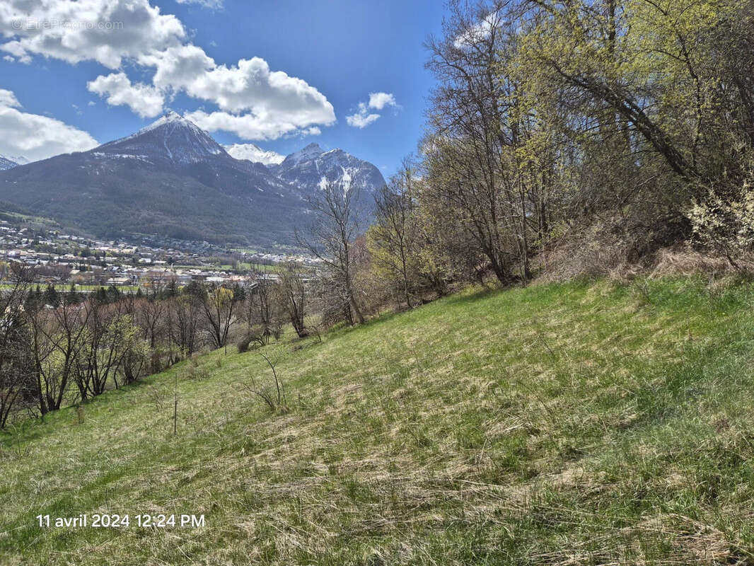 Terrain 3124 m² à Briancon  - photo 5