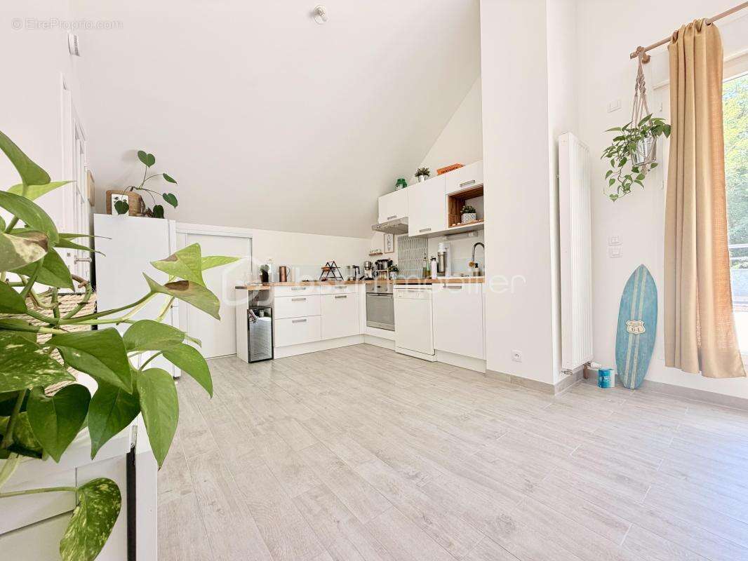Appartement - t2 lumineux - grande terrasse - la baule - photo 3
