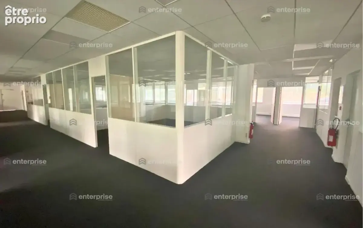 La croix-saint-ouen – plateau de bureaux à louer – 480 m² - photo 4