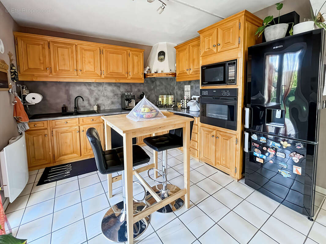 Maison à SAULX-LES-CHARTREUX