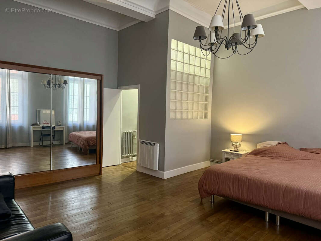 Appartement à CARCASSONNE