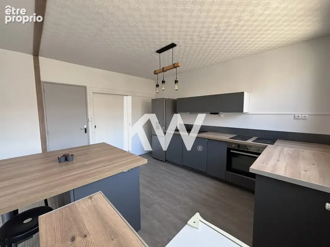 Appartement 129 m² à Saint-Etienne  - photo 7
