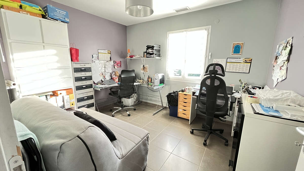 Maison à RIBAUTE-LES-TAVERNES