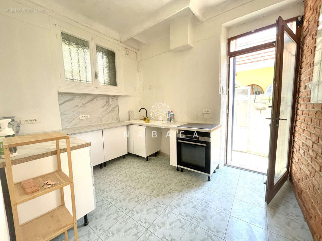 Maison 51 m² à Grasse  - photo 4
