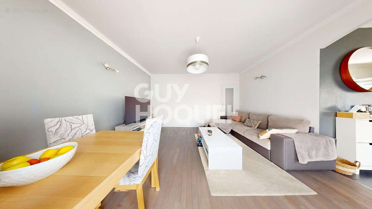 Maison à SAVIGNY-SUR-ORGE