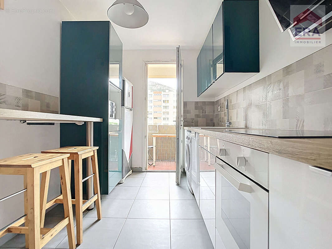 Appartement à MARSEILLE-11E