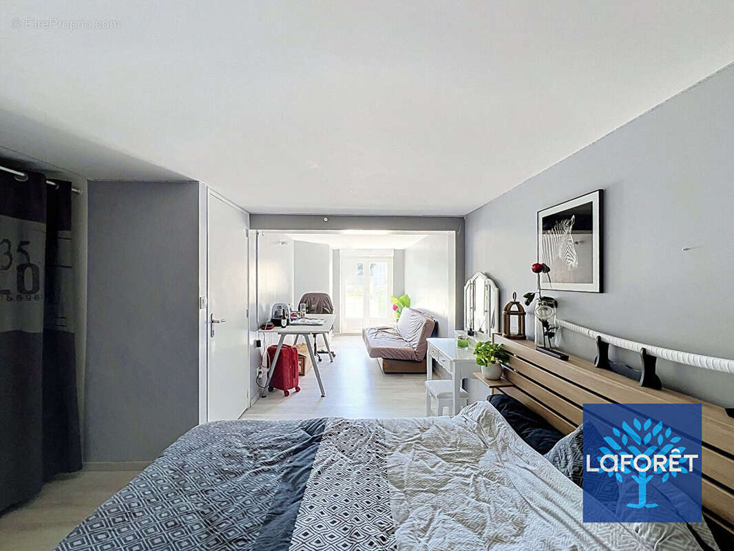 Maison Guigneville Sur Essonne 7 pièce(s) 155 m2 - 1110 m² - photo 10