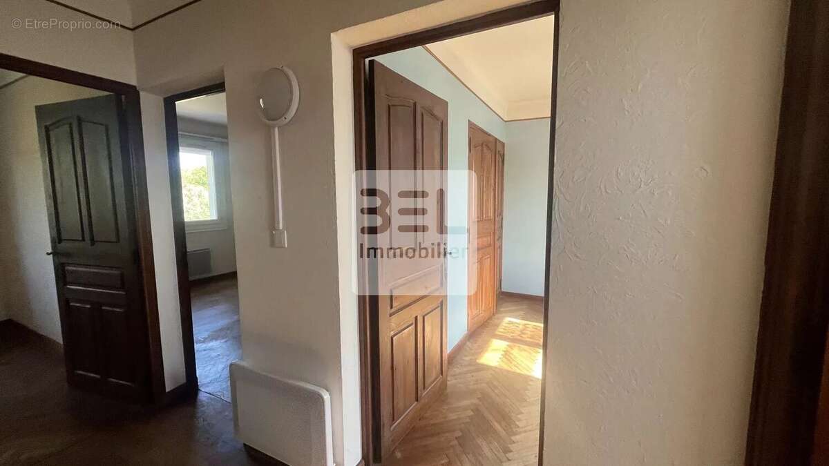 Maison à BAGNOLS-SUR-CEZE