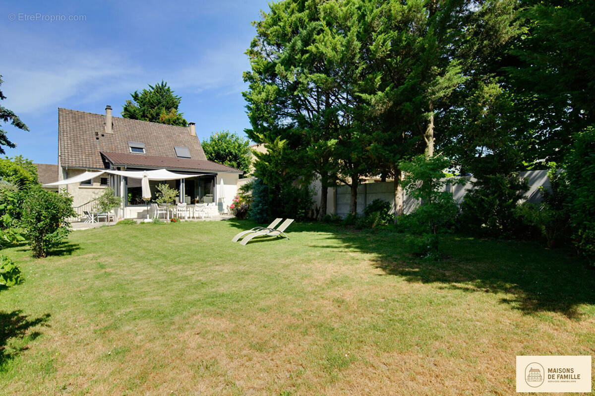 Maison à MONTESSON
