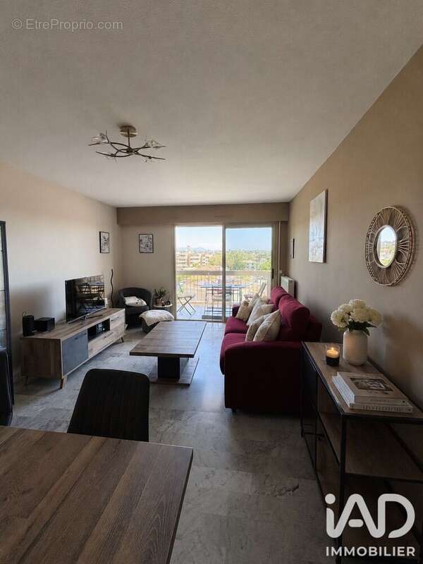 Photo 4 - Appartement à VALLAURIS