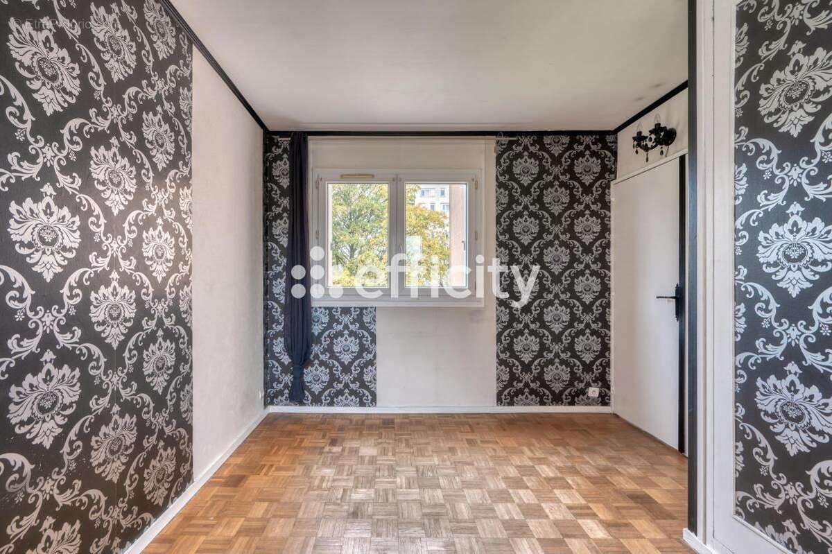 Appartement à SAINT-GRATIEN