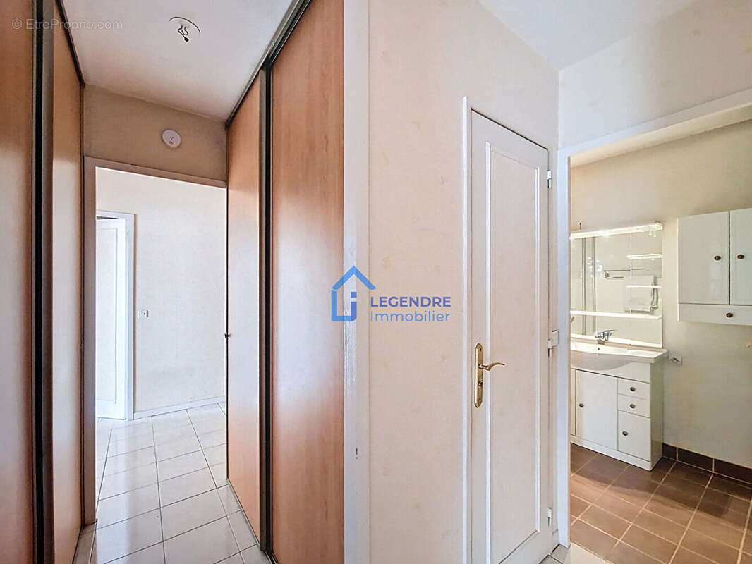 Appartement à ERMONT