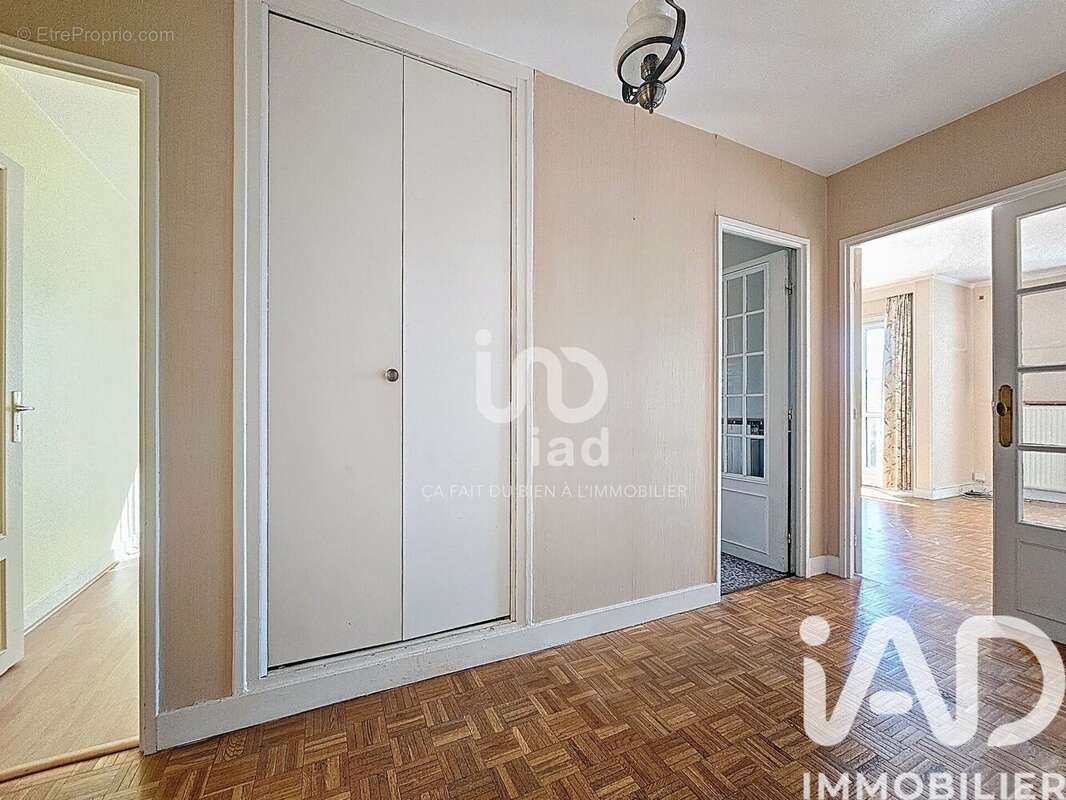 Photo 9 - Appartement à VILLEJUIF