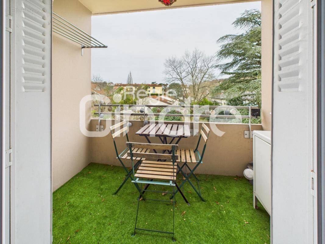 Appartement à CALUIRE-ET-CUIRE