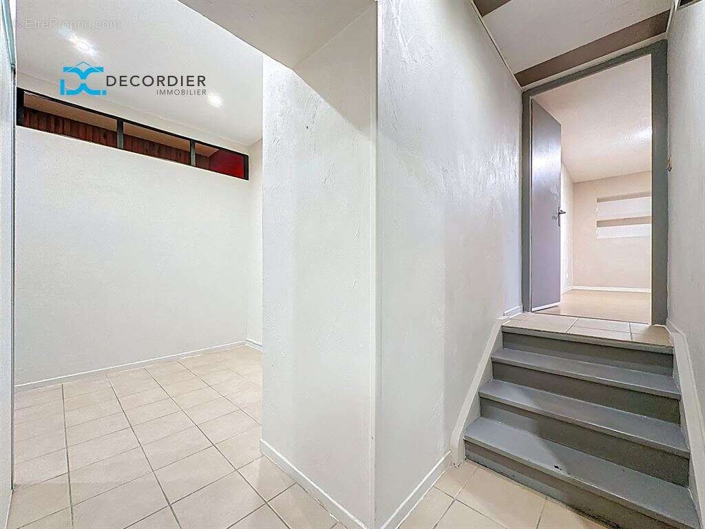 Appartement à NEUVECELLE