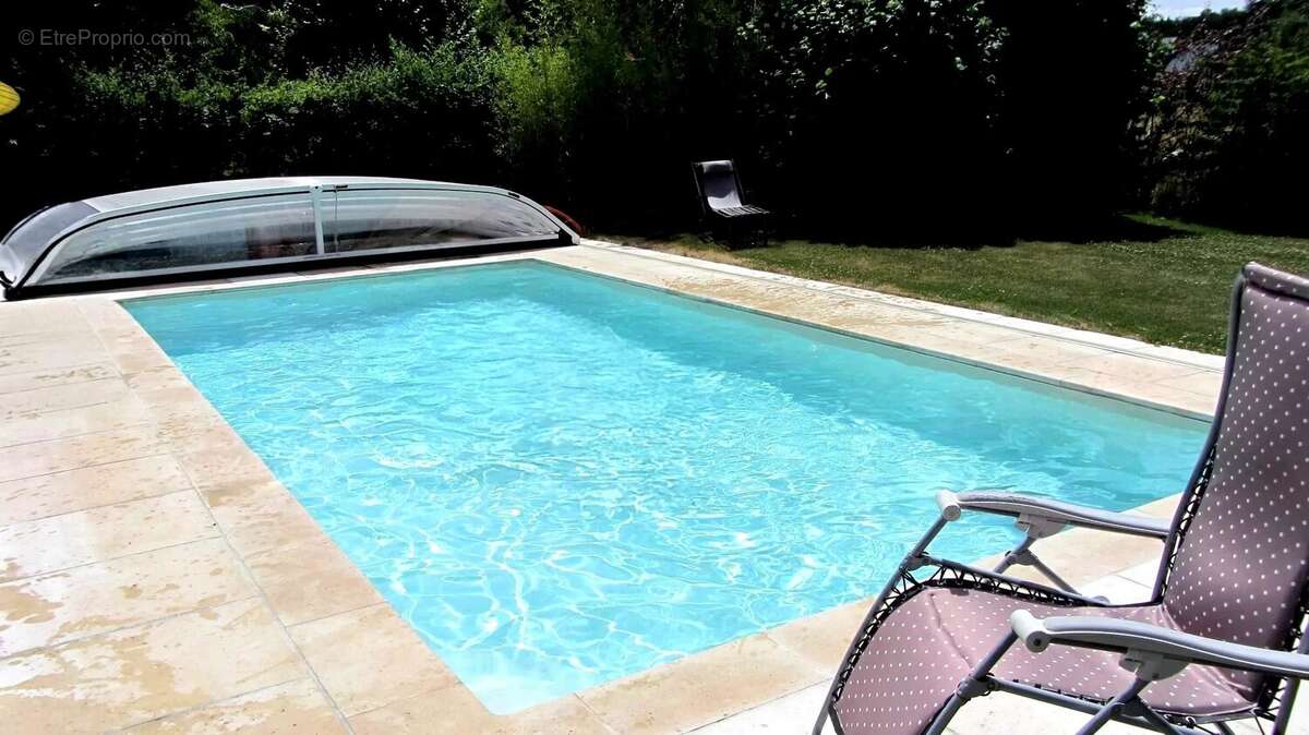 Maison à THAON-LES-VOSGES