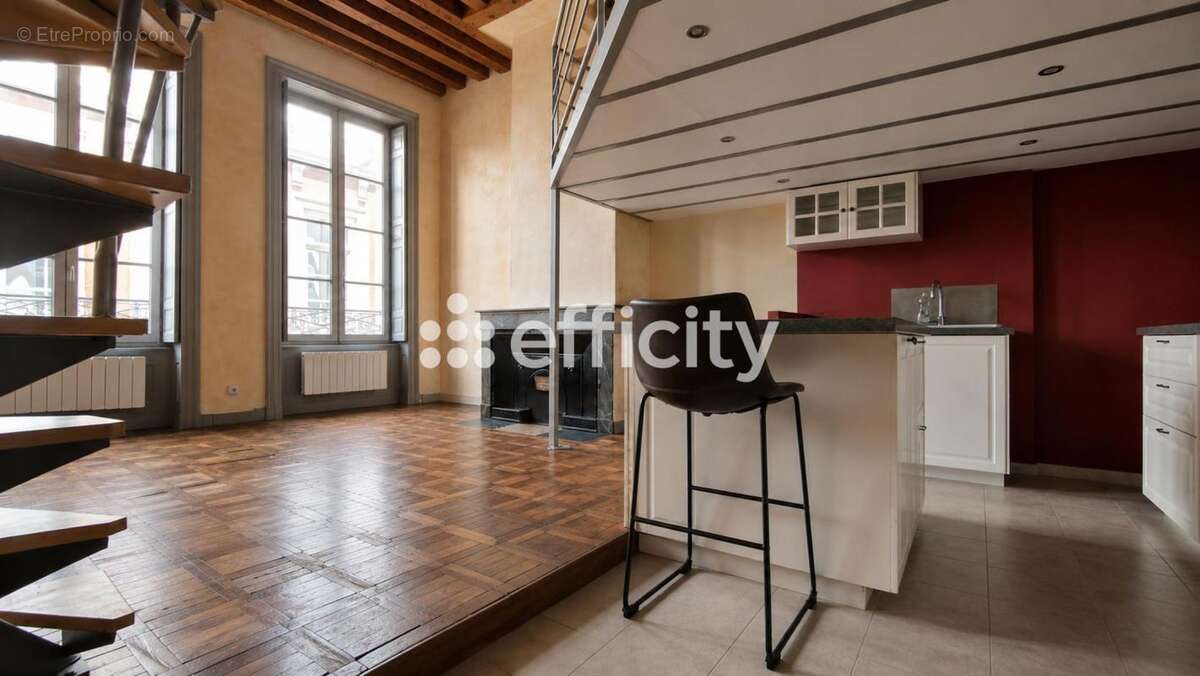 Appartement à LYON-1E