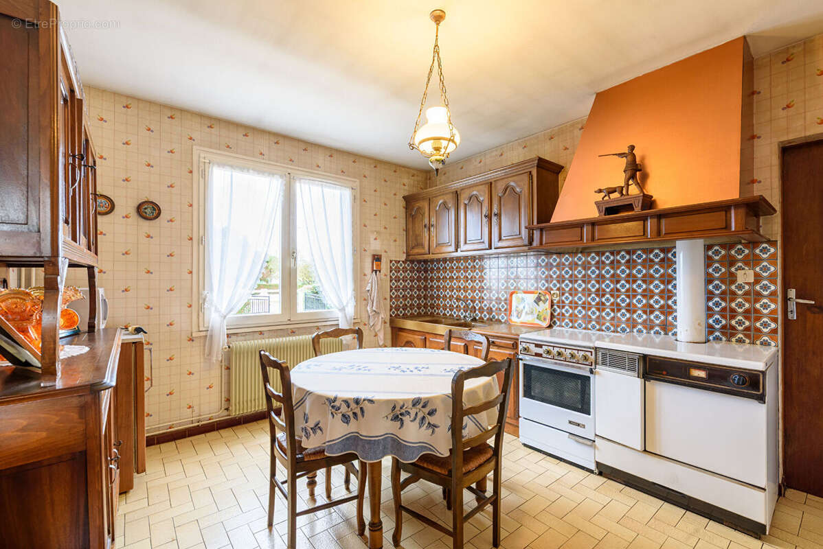 Maison à AMOU