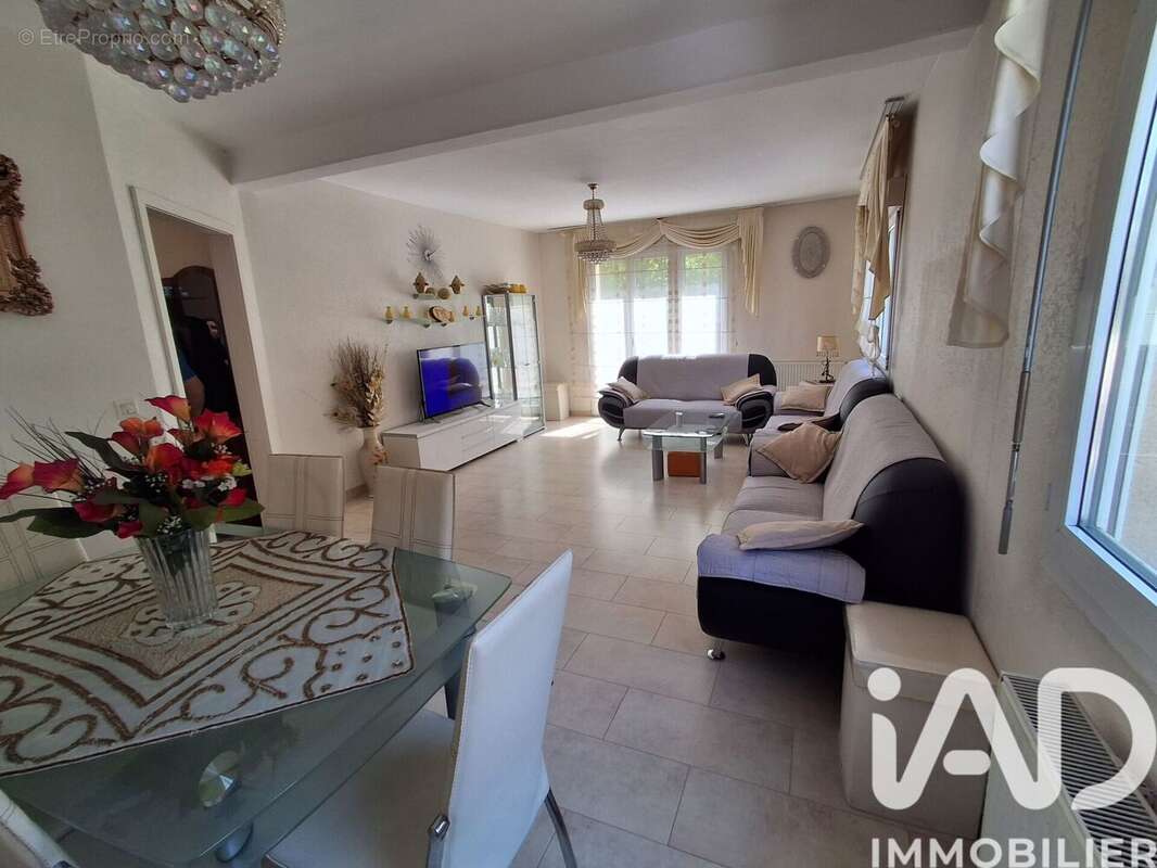 Photo 9 - Appartement à WITTENHEIM