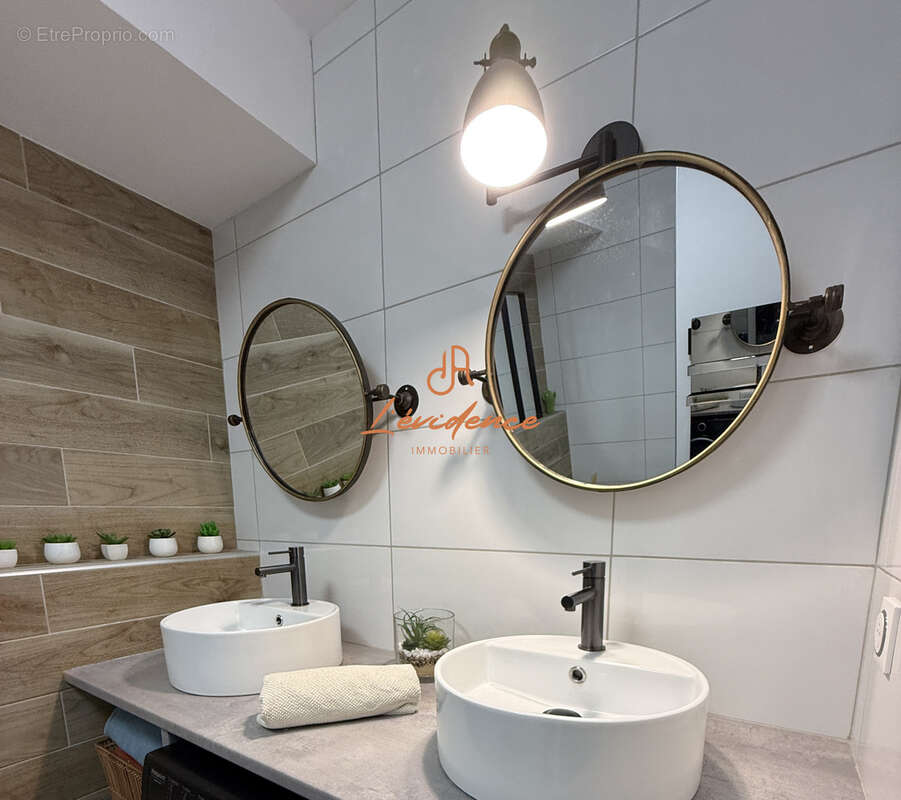 Appartement à MONTELIMAR