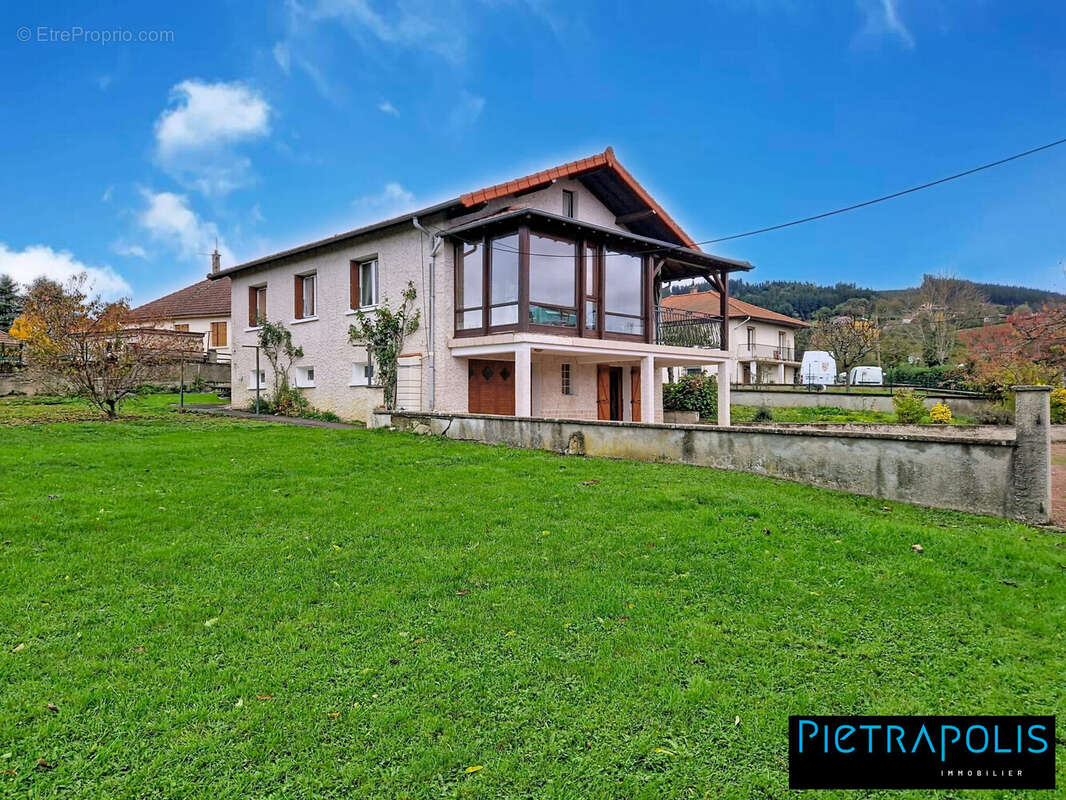 Maison à CHAUFFAILLES