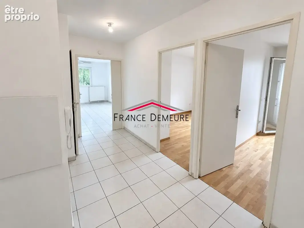 Appartement 3 pièces 63 m² à vendre à Creteil (94000) - photo 8