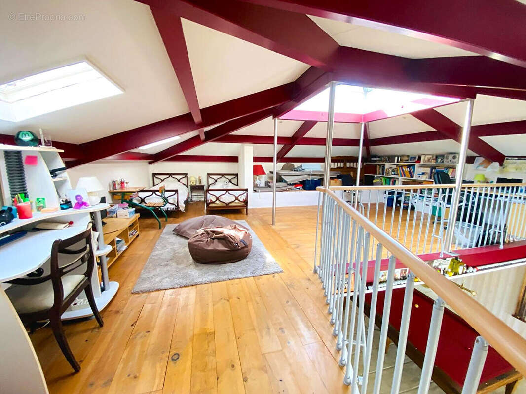 Maison à GUJAN-MESTRAS