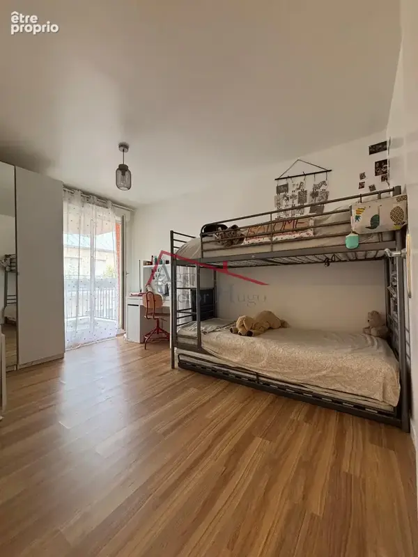 Appartement 3 pièces de 60m2 avec balcons et parking - SURESNES - photo 7