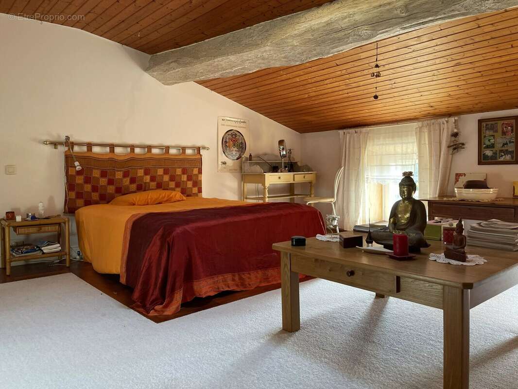 Maison de village de caractère à proximité de Saintes - photo 6