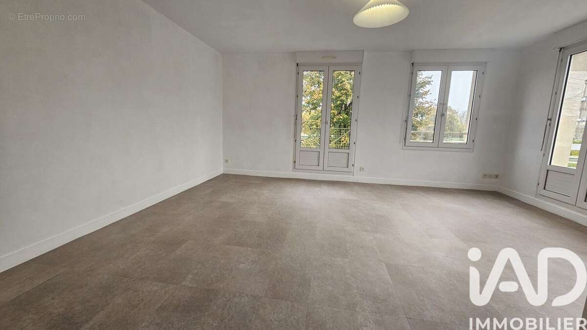 Photo 2 - Appartement à SAINT-JEAN-LE-BLANC