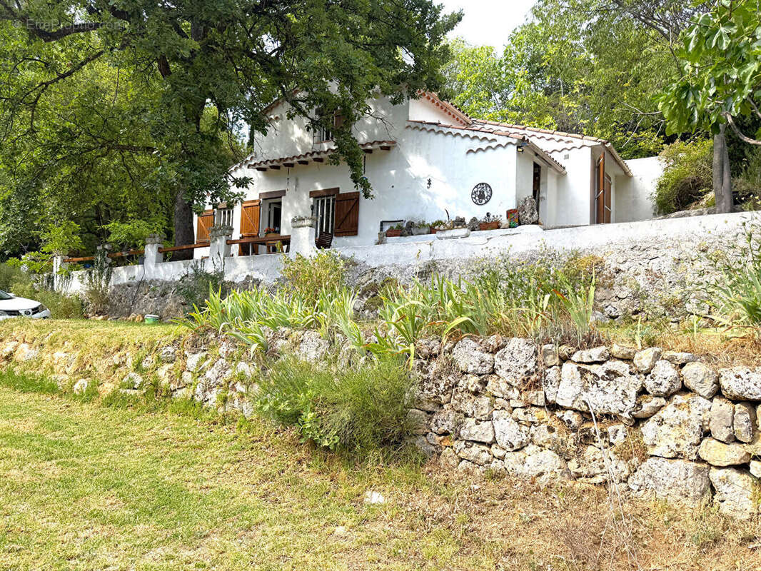 Maison à CALLIAN