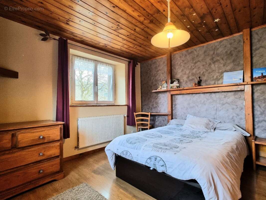 Maison à ATHOSE