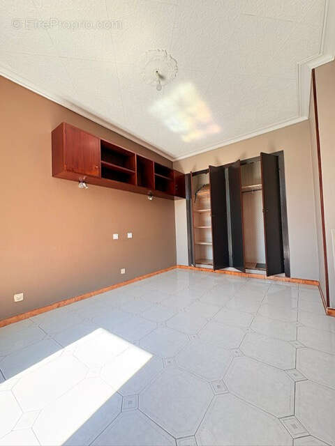 Bastia quartier St joseph Appartement F4 avec vue mer - photo 10