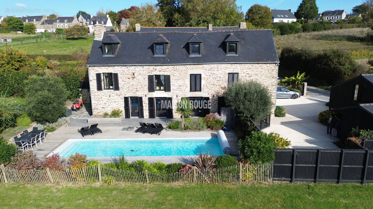 Maison à PLOUER-SUR-RANCE