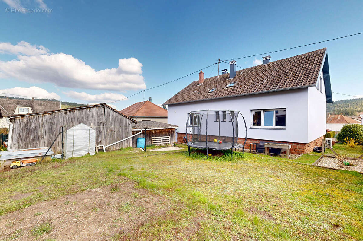 Maison à WINGEN-SUR-MODER