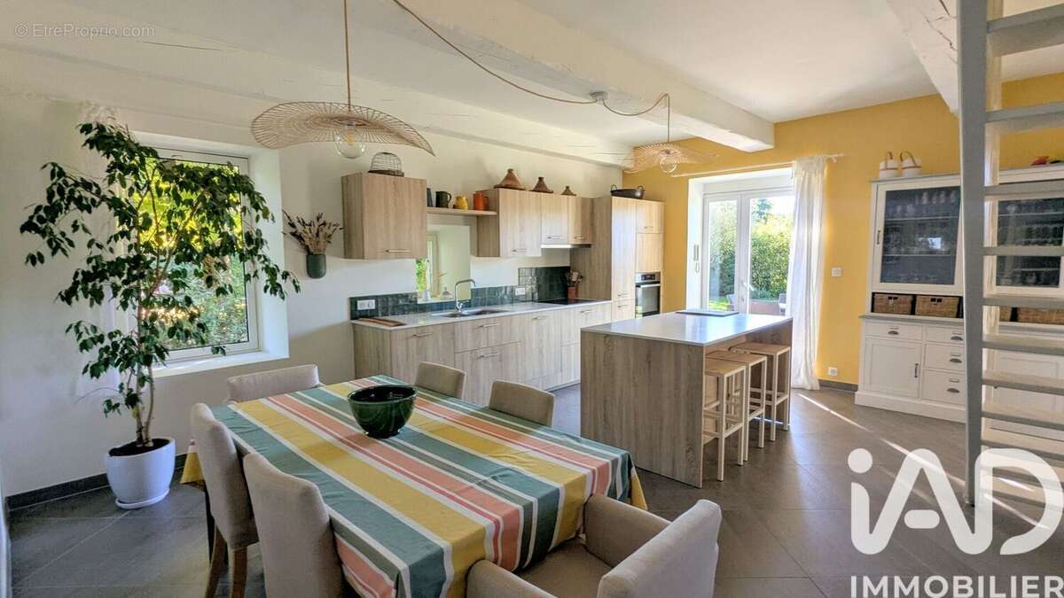 Photo 5 - Maison à SAUZET