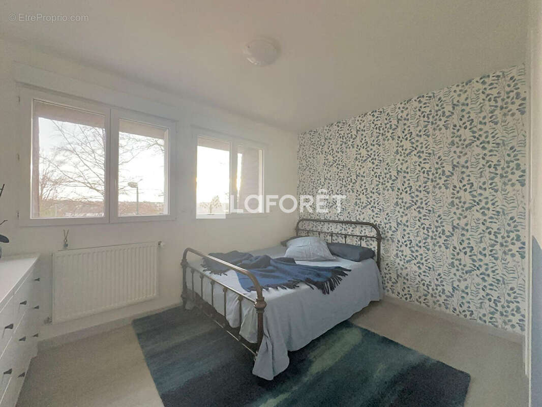 Appartement à THAON