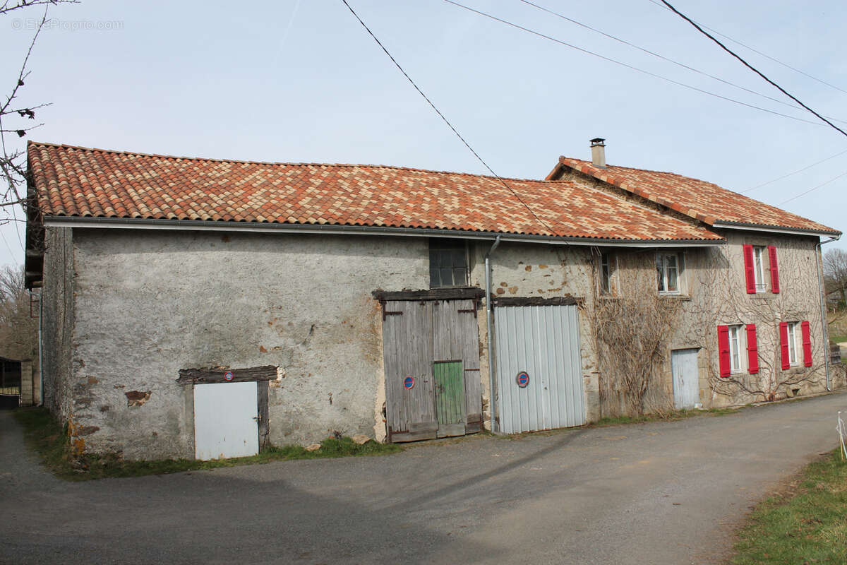 Maison à CHAMPSAC