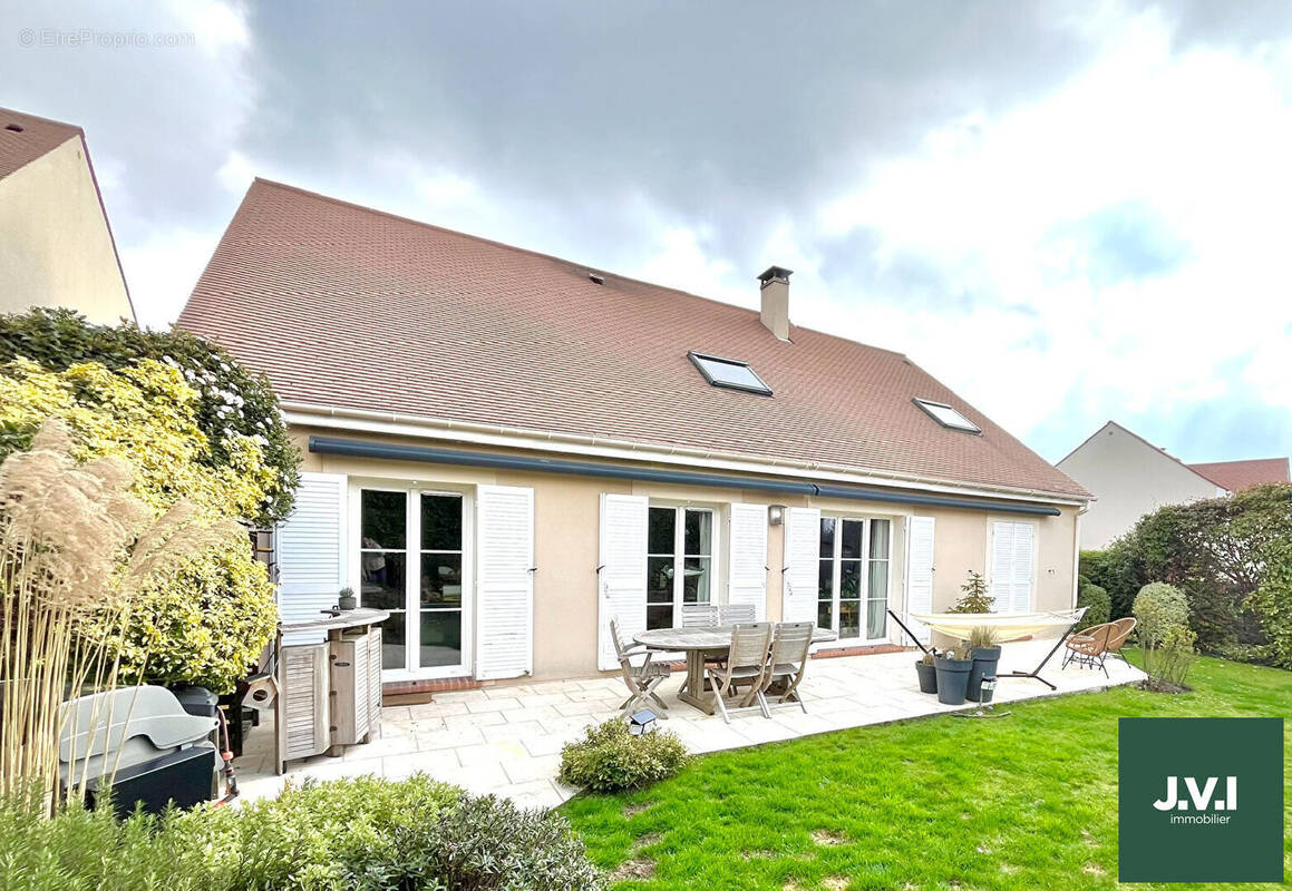 Maison à GROSLAY