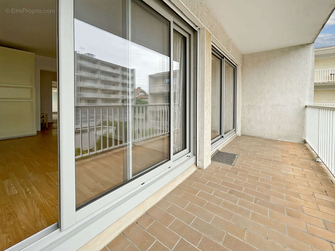 Appartement à MELUN