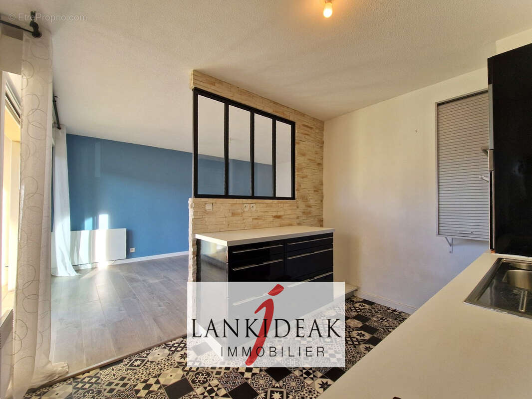 Appartement à USTARITZ