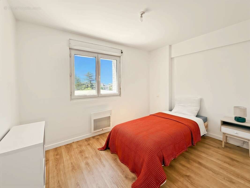 Saint marc sur mer - plage hulot - plein centre - marche - duplex loft  t5 - avec terrasse - garage - parking securise - photo 5