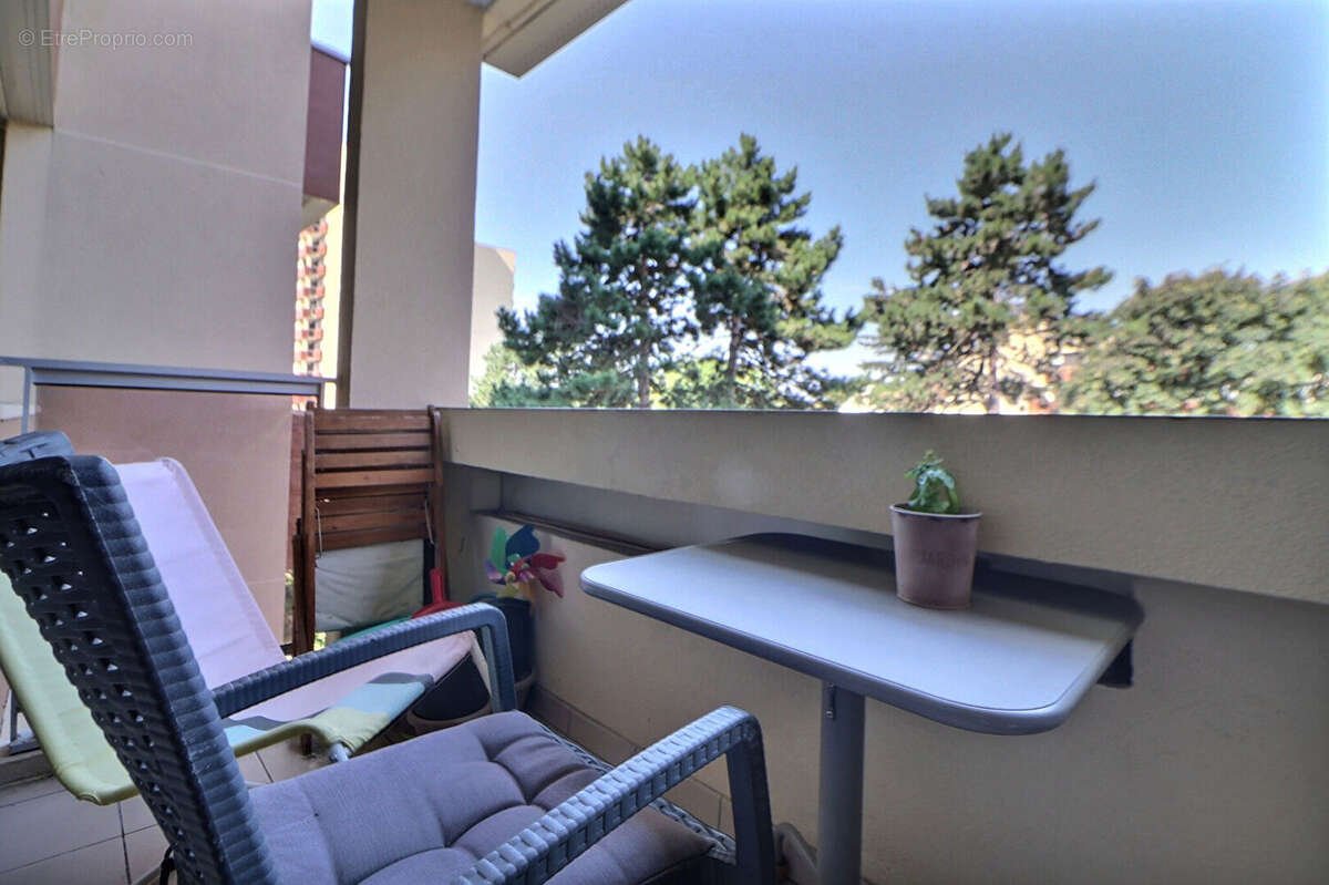 Appartement à LE PLESSIS-BOUCHARD