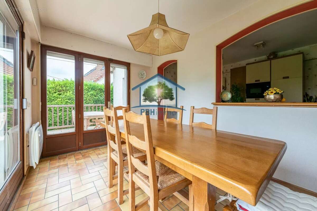 Maison à BOUSSY-SAINT-ANTOINE