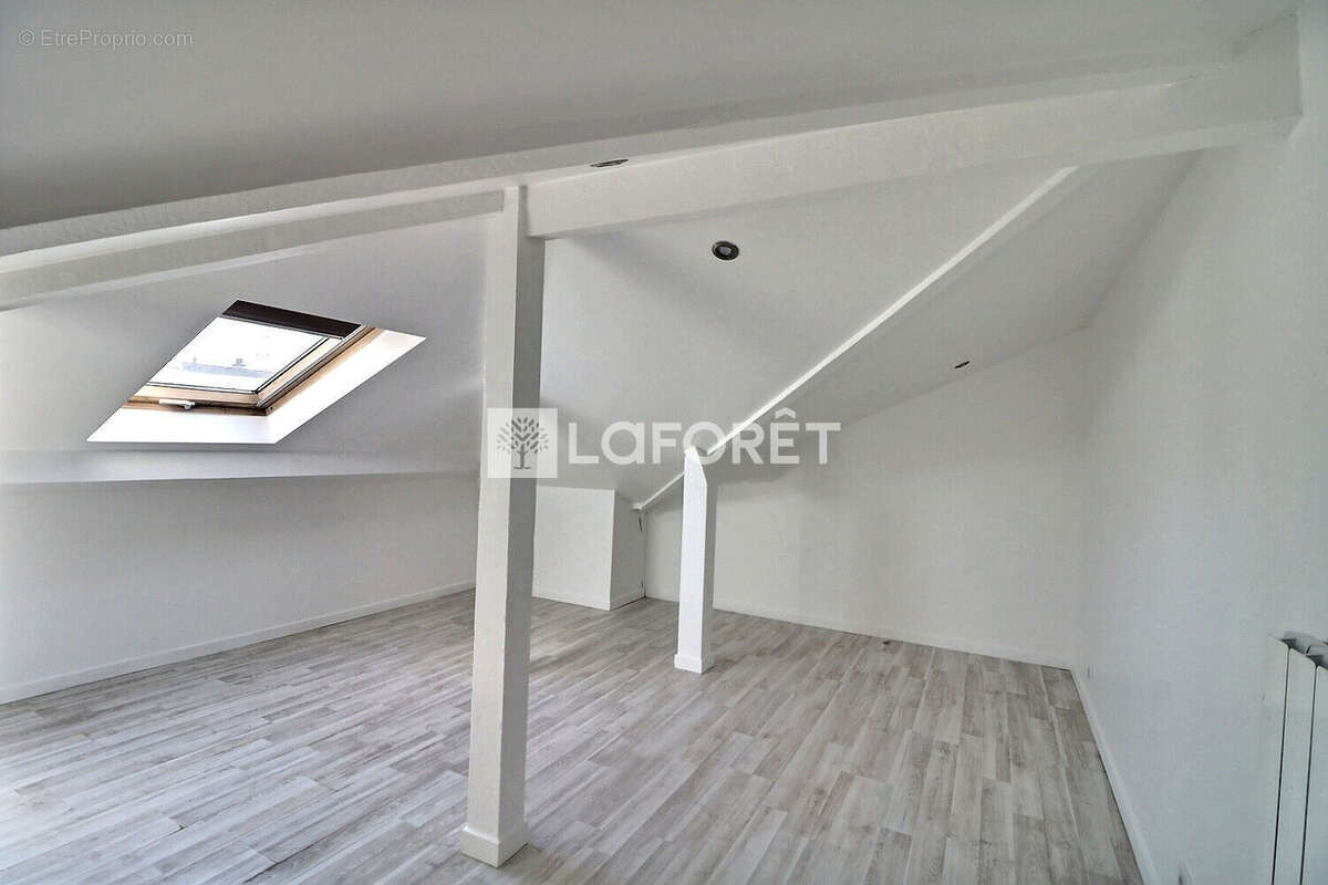 Appartement à PUTEAUX