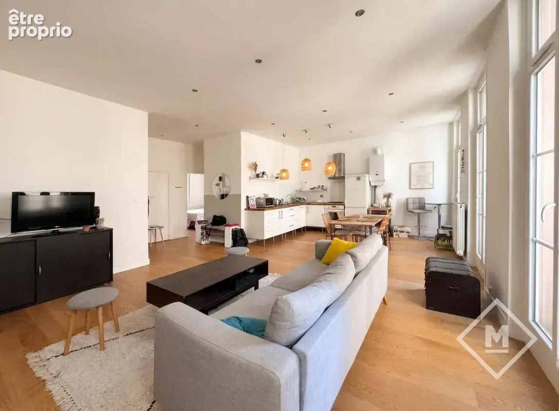 Appartement T3 de 63m² ascenseur coup de coeur - Secteur Catalans Marseille 7ème - photo 9